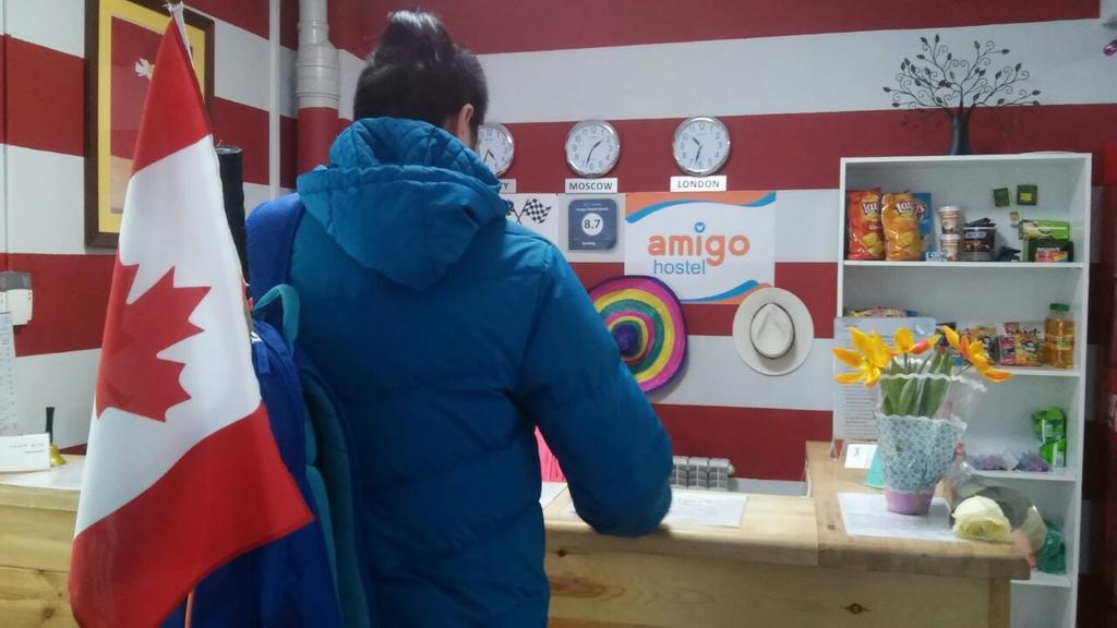 Amigo Hostel Almaty Esterno foto